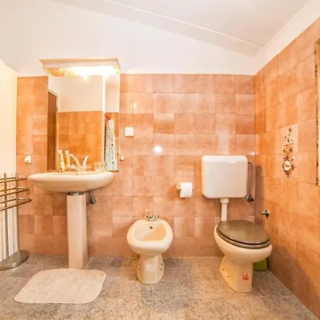 Fuer 4 Personen Ca 50 Qm In Vintijan, Istrien Istrische Riviera * Pula